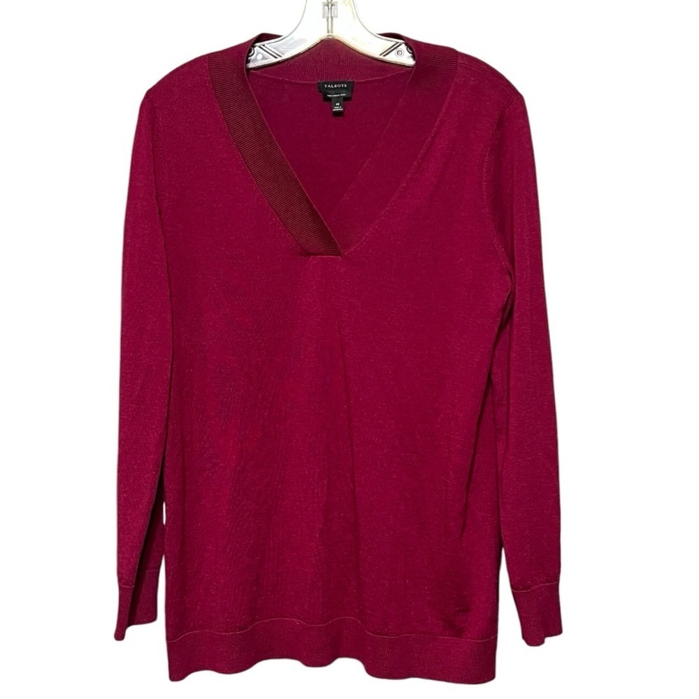 Talbots 100% Wool V-Neck Sweater Minimalist Casual Knit Cozy Layering Essential